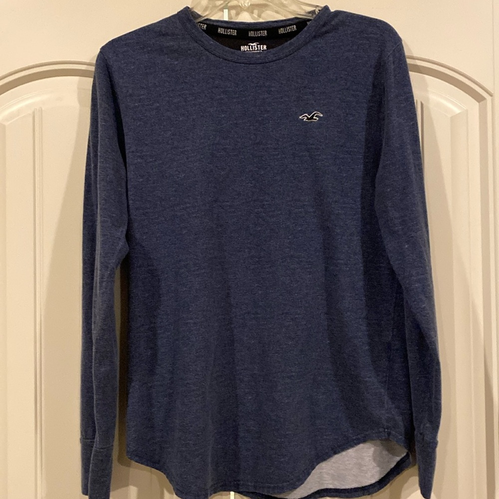 Hollister Long Sleeve Tshirt